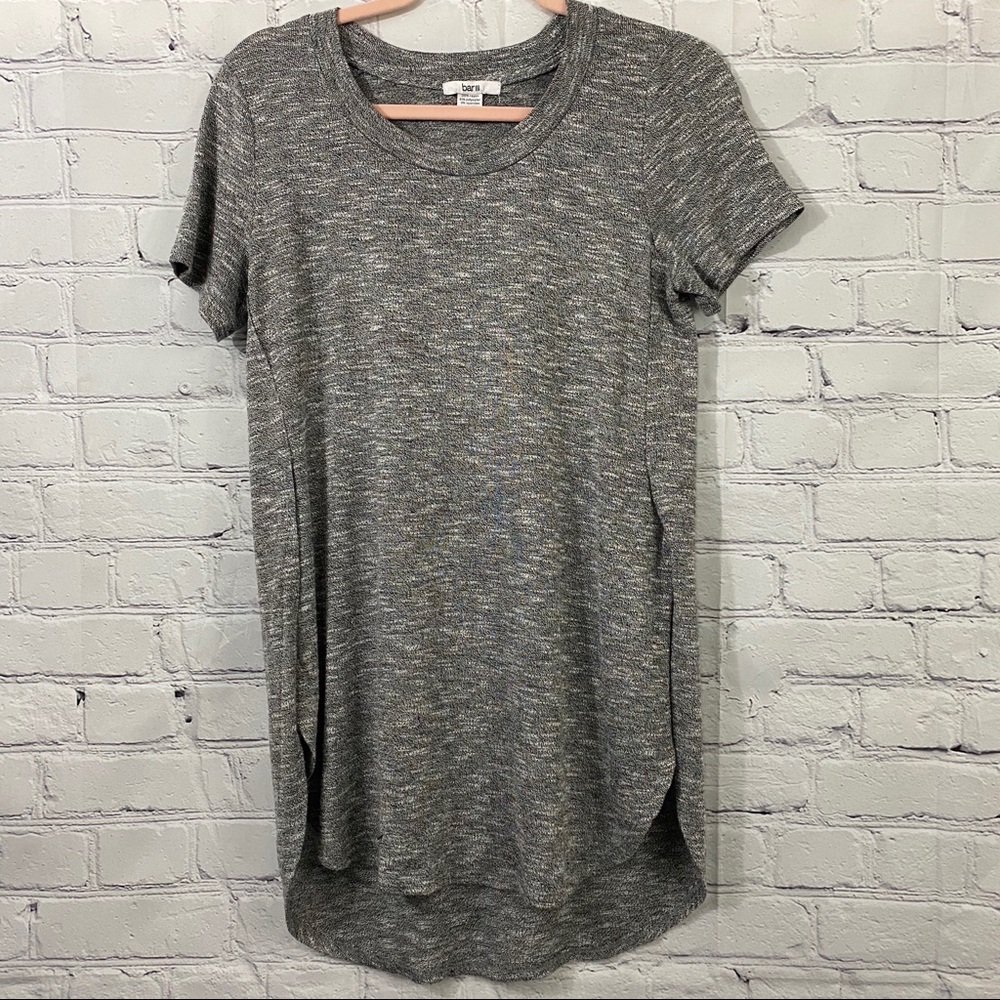 Bar lll gray top with side slit Size XS